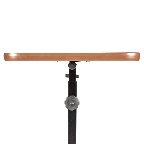 Регулируется по высоте