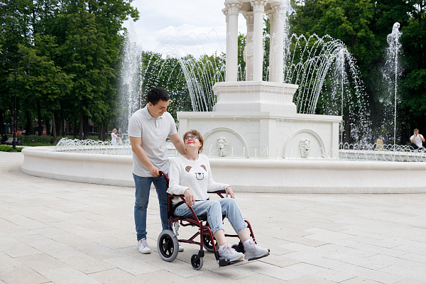 выплаты по уходу за инвалидрм 24